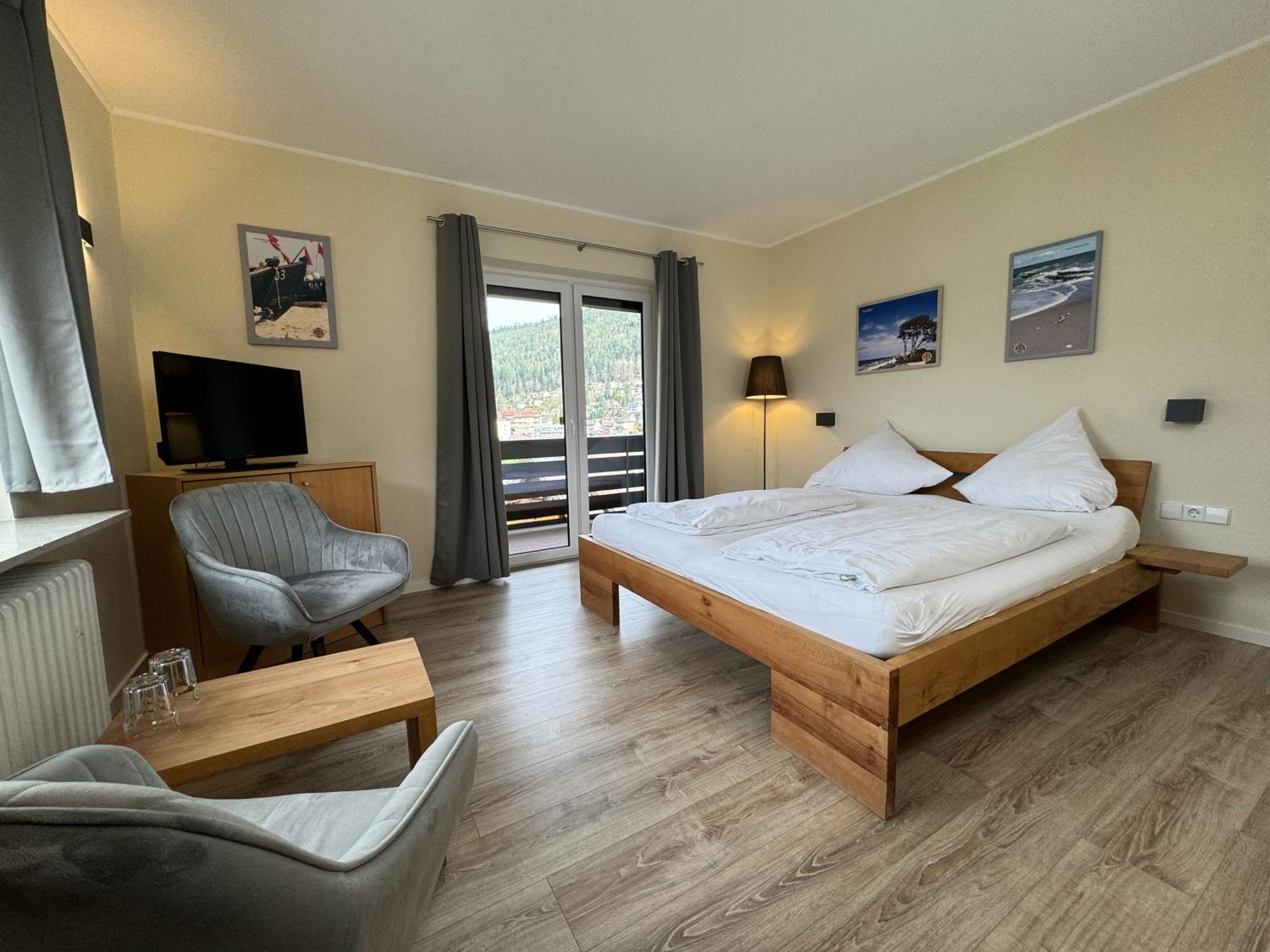 Aparthotel Schwarzwald Panorama Bad Wildbad Oda fotoğraf